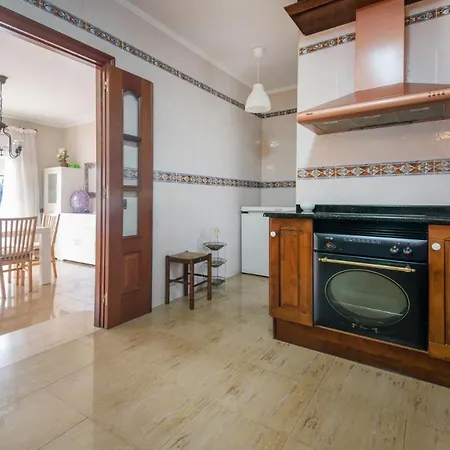 R55 Casa Rubi Villa